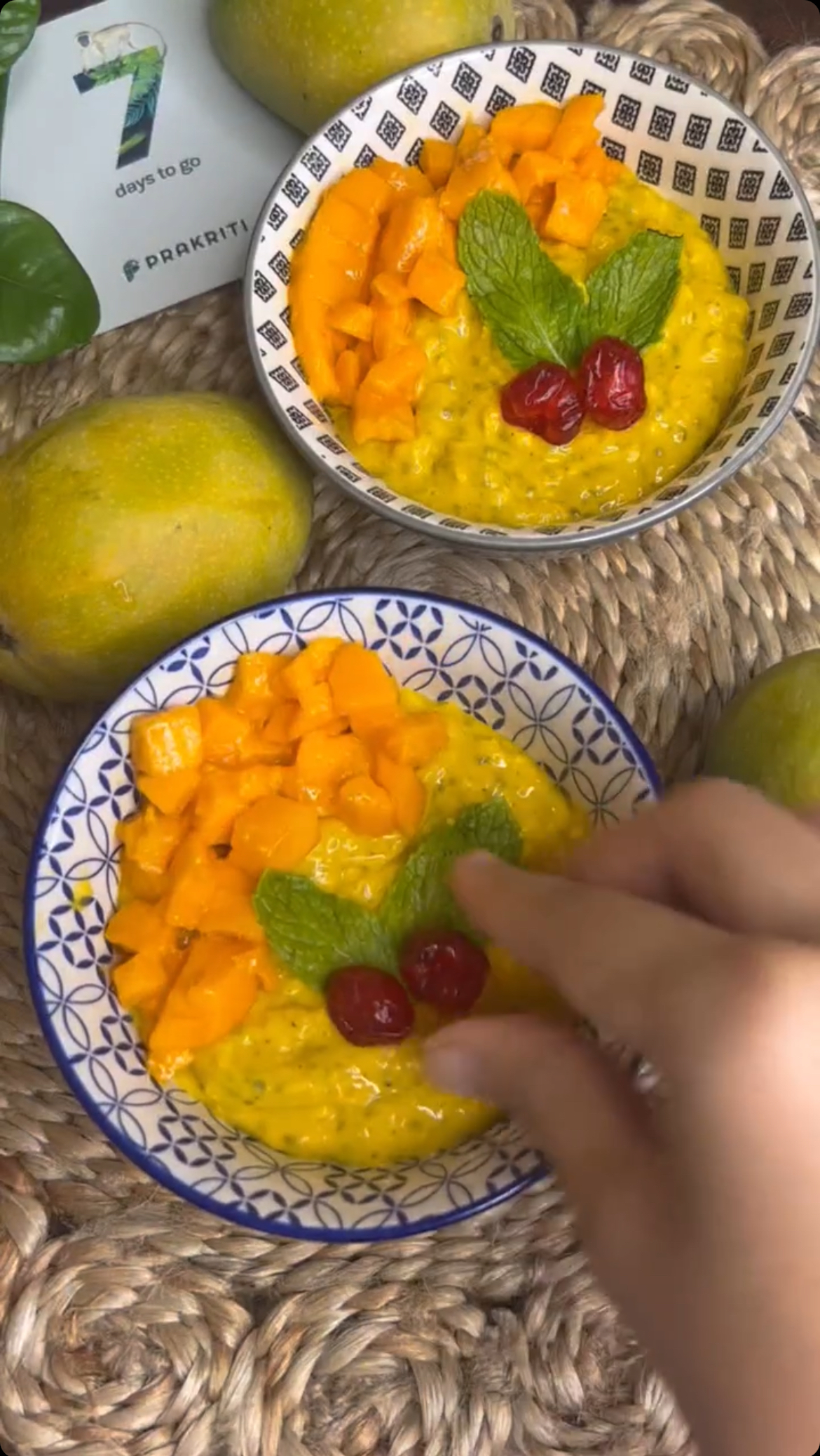 Overnight mango oats